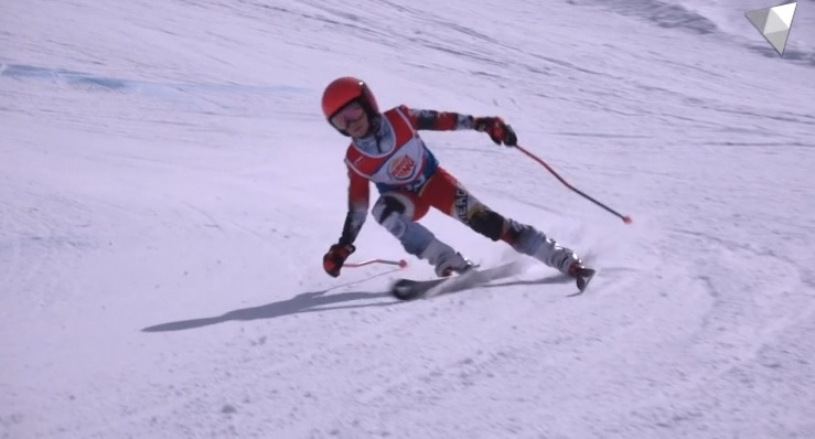 Espai Neu - Els esquiadors que pugen i l'espectacularitat dels Ice Gladiators