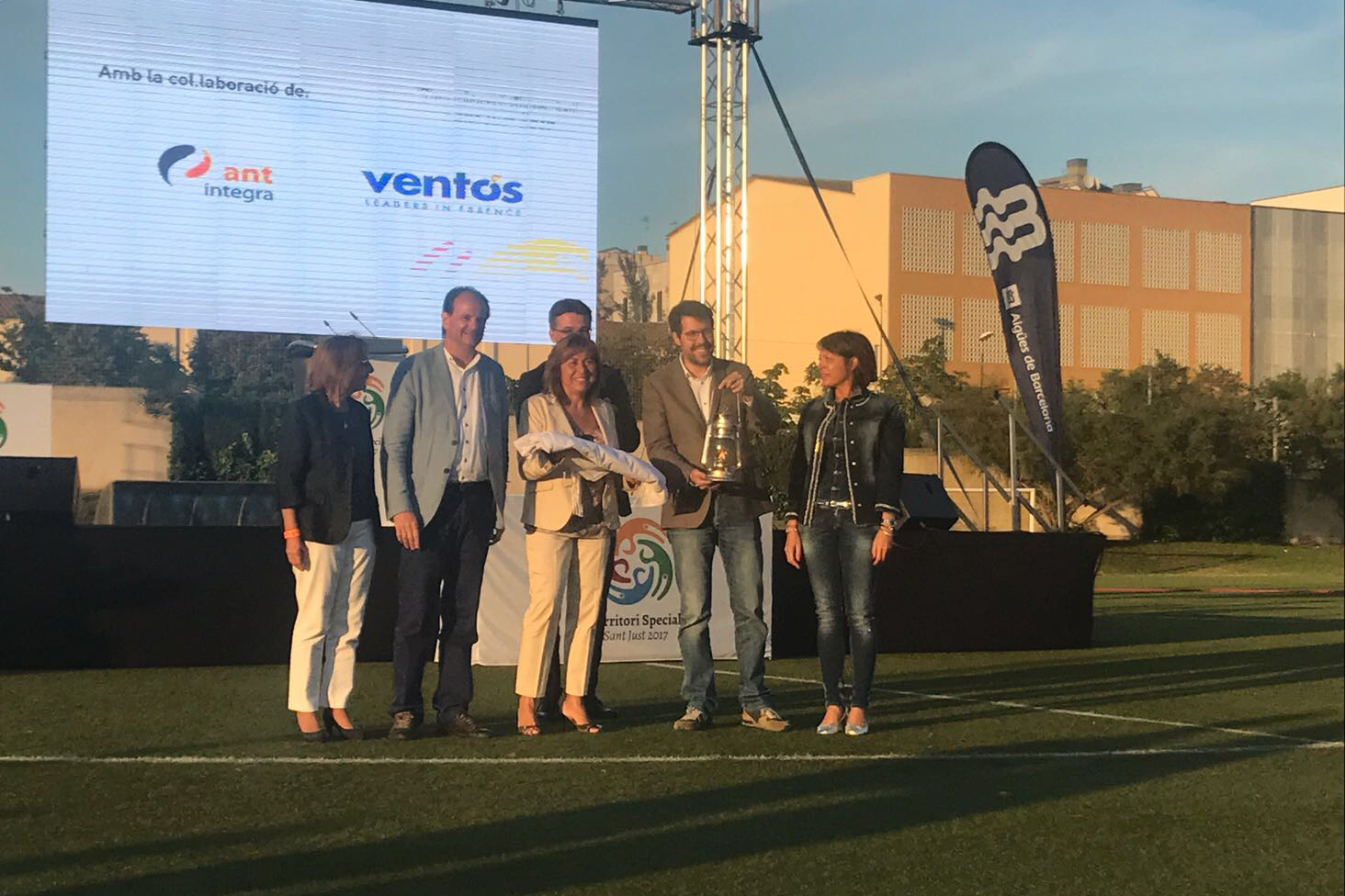 Sant Just Desvern passa el relleu del moviment Special Olympics a Andorra la Vella i la Seu d'Urgell