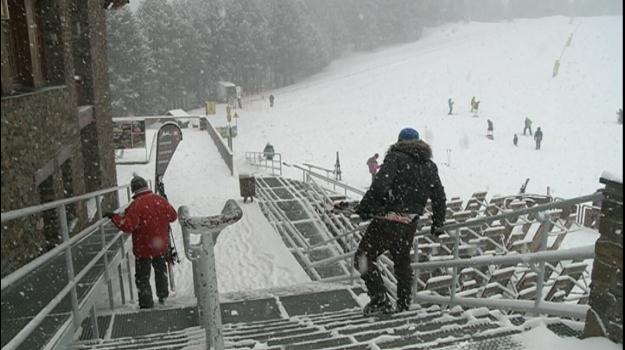 Les pistes obren amb bona neu