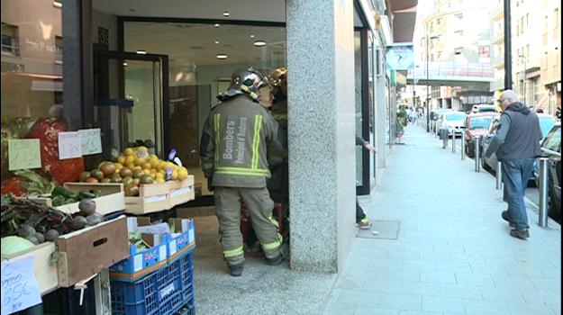 Ensurt a Doctor Mitjavila per un avís de fum