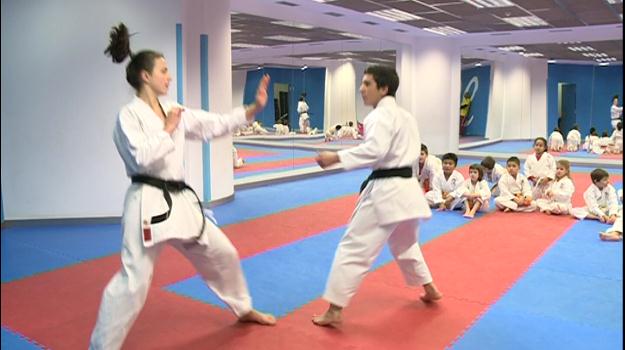 Sandra Herver és medalla de bronze al campionat de karate de Madrid