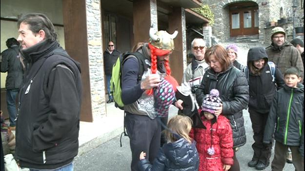 Ordino prepara el tradicional caldo de Carnestoltes