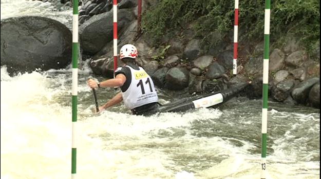 Expectació durant la primera jornada de la prova de la Copa del Món de canoa-caiac a la Seu