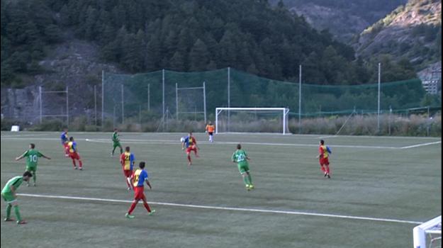 La UE Sant Julià s'imposa a l'FC Andorra en el Memorial Jordi Lamelas (4-2)