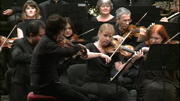 Un nombrós públic assisteix a l'inici de la Temporada MoraBanc, a càrrec de Joshua Bell