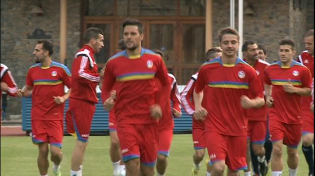 La selecció de futbol s'enfronta demà a Guinea Equatorial a l'Estadi Comunal