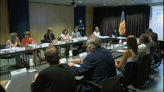 Correccions per complir la convenció de les Nacions Unides sobre els drets dels discapacitats