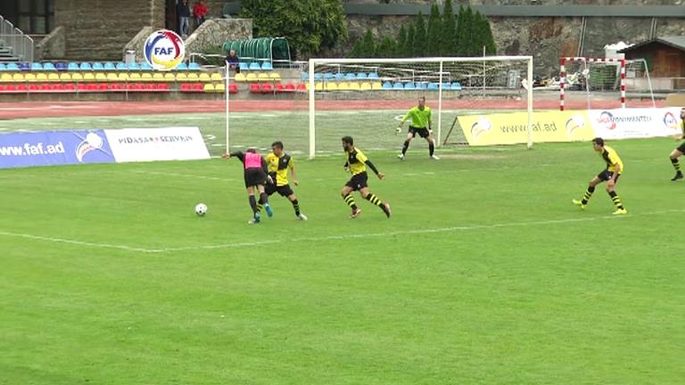 El Tic Tapa Sant Julià, líder en solitari de la lliga nacional