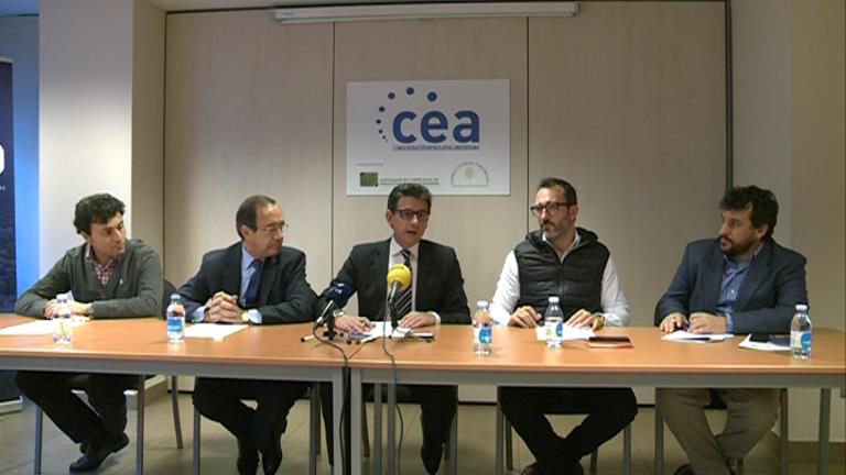 La patronal exigeix al Govern un calendari per no endarrerir més les reformes per reactivar l'economia