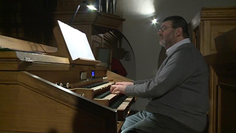 L'organitsa Kevin Bowyer ofereix un concert a l'església de Sant Esteve en benefici de Càritas