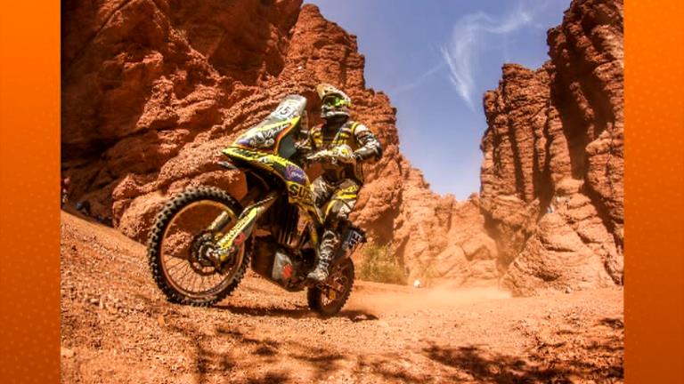 Els pilots andorrans continuen escalant posicions al Dakar