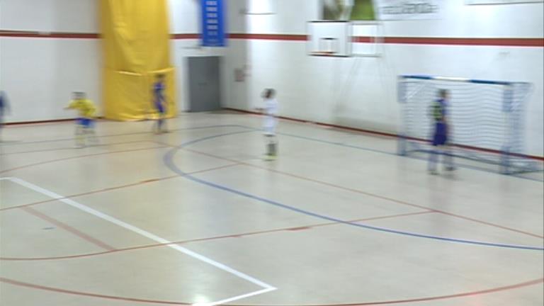 El Sant Julià de futbol sala torna a guanyar davant Lo Cargol per 8 a 4