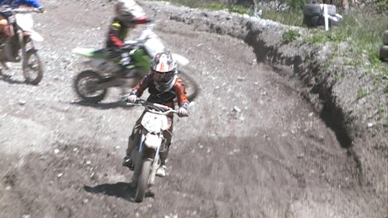 Una trentena de participants en la tercera prova del Campionat d'Andorra de motocross