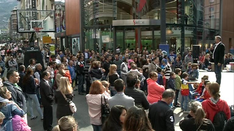 Obertura festiva de la temporada del MoraBanc al centre de la capital