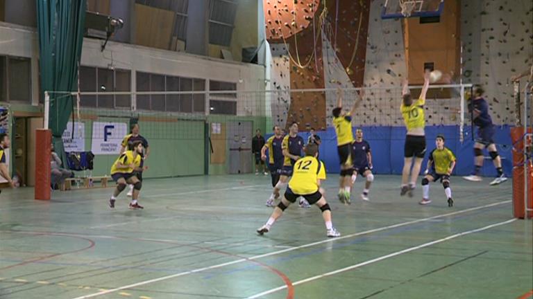 El Club Vòlei Encamp inicia la 2a fase amb victòria i l'Àgora Valls d'Andorra, amb derrota