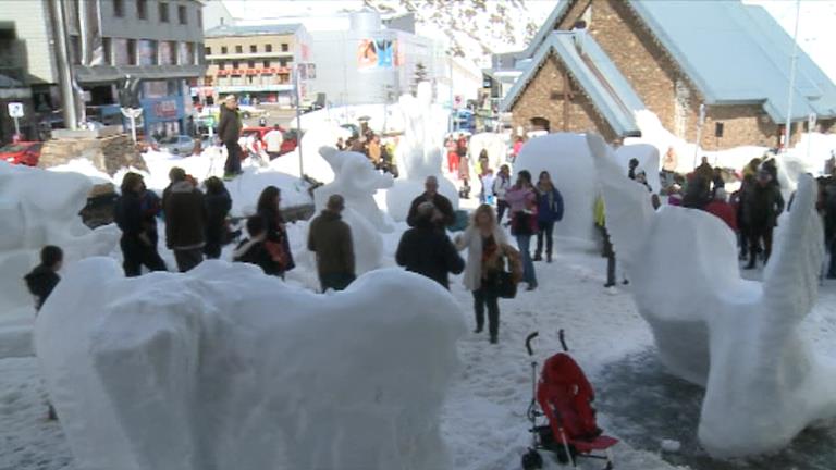 El Pas de la Casa torna a celebrar el concurs d'escultures de neu