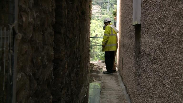 Els cortalans no podran agafar aigua del rec d'Engordany fins que acabin les tasques de neteja