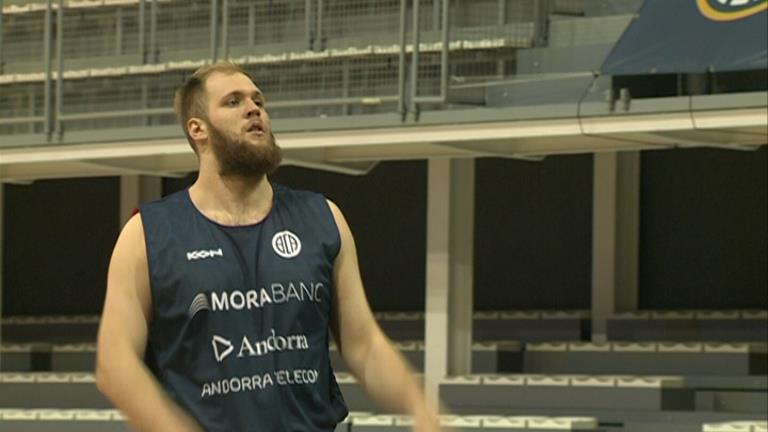 Dos amistosos per estrenar Karnowski mentre s'espera al finalista Blazic