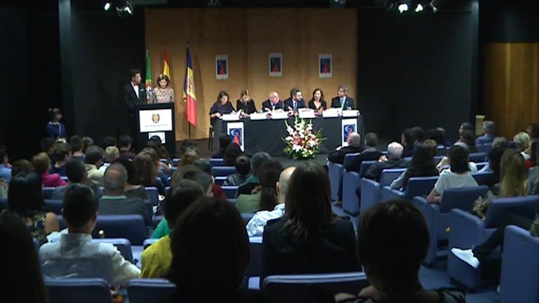 Es presenten més de 400 obres al concurs literari de Sant Jordi per a joves