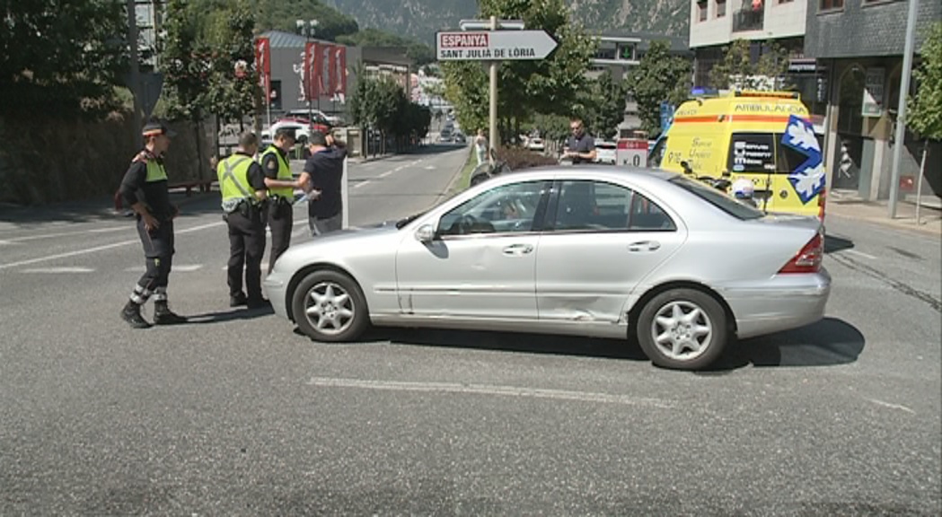 Els ferits en accidents de trànsit augmenten un 24%, però les sancions baixen