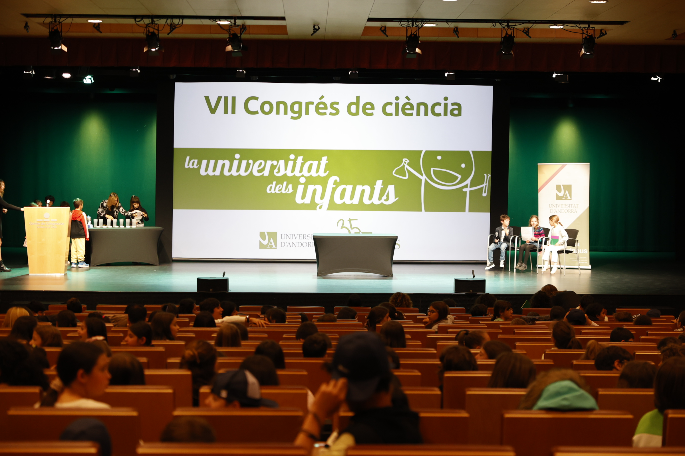 500 infants participen al Congrés de ciència de la Universitat d'Andorra