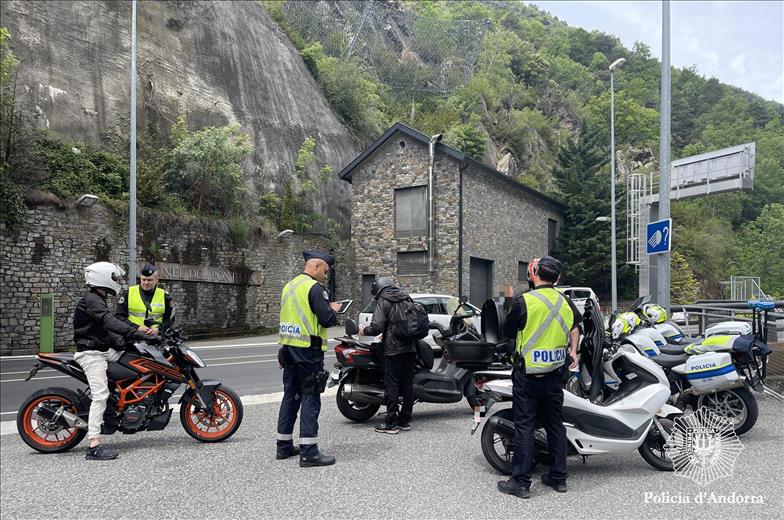 La darrera campanya de la policia dirigida a motos i bicis f