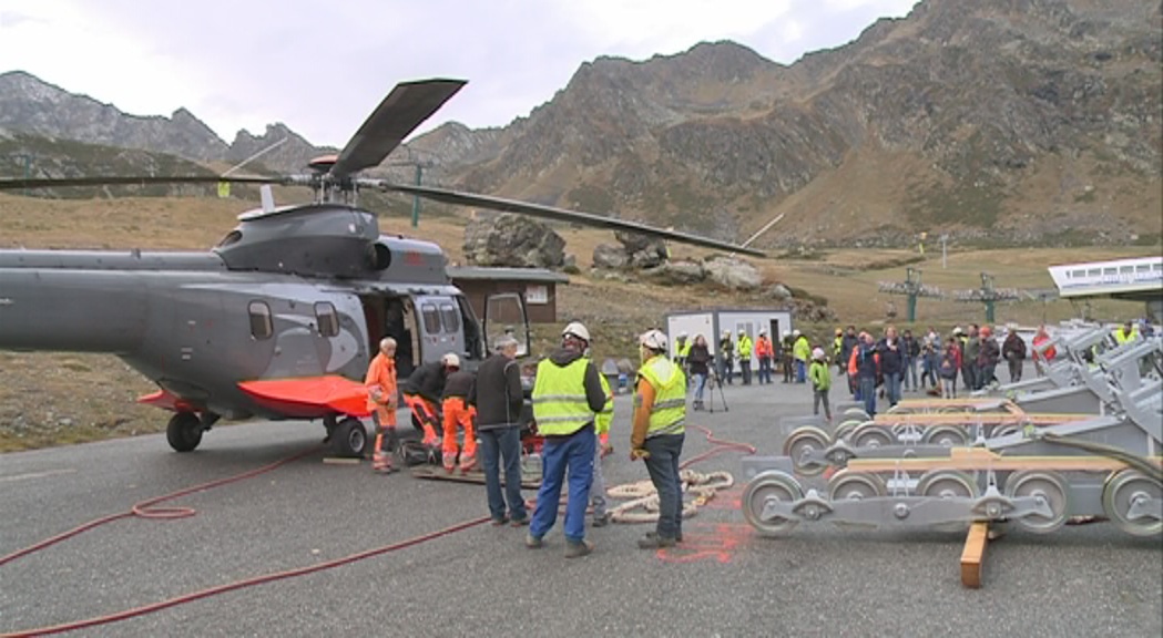 Acaba la instal·lació de les pilones del nou telecabina d'Ordino Arcalís