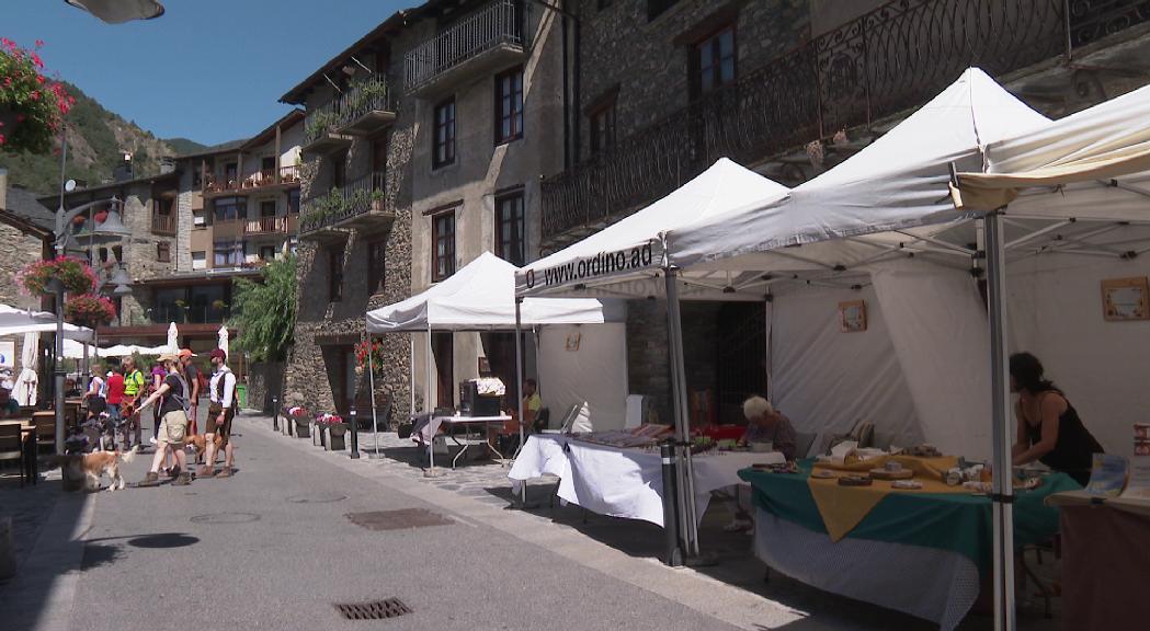 Acaba el mercat d'artesania d'Ordino amb molta afluència de visitants i satisfacció per part dels paradistes