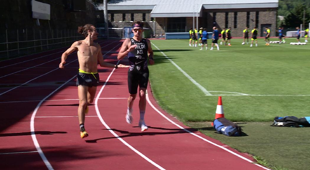 L'actual bronze olímpic en triatló i una promesa de l'atletisme arriben a Andorra des dels antípodes