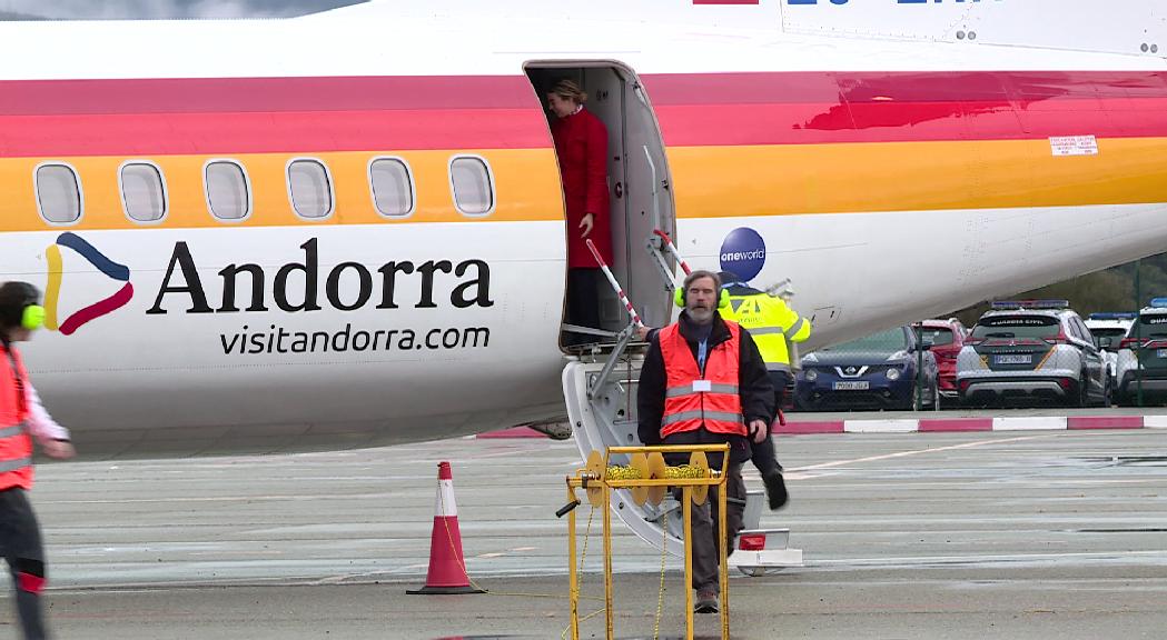 L'aeroport de la Seu Andorra pràcticament dobla el nombre de passatgers al 2024