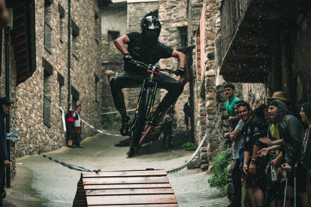 Àlex Iscla es centrarà enguany en l'enduro sense deixar de banda el descens 