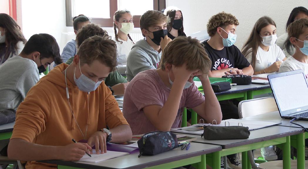 Els alumnes de première i terminale del lycée comencen les classes a l'edifici del Roc amb desplaçaments puntuals a les instal·lacions centrals