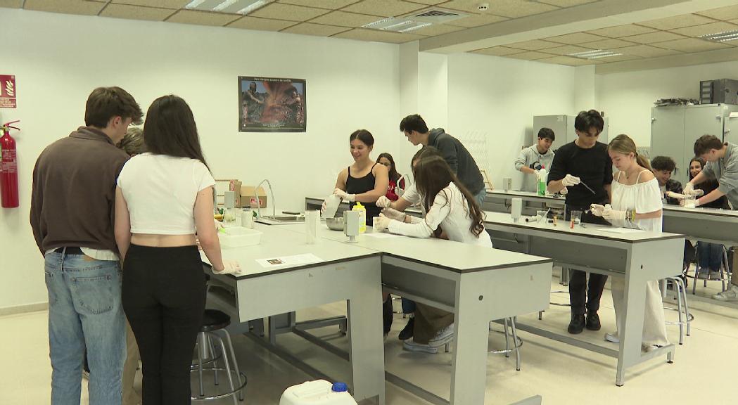 Alumnes dels tres sistemes educatius descobreixen la ciència més divertida 