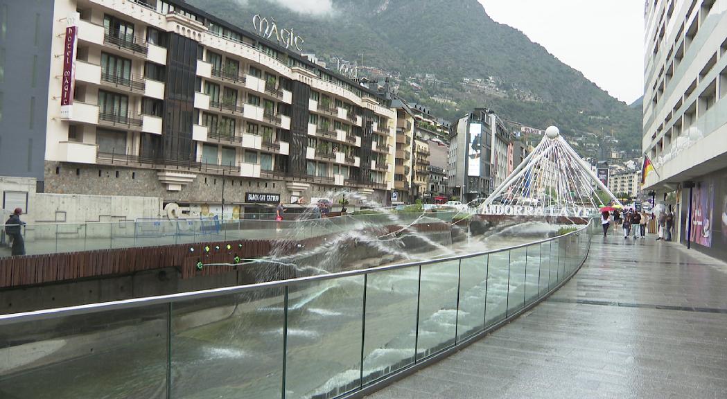 Andorra la Vella optimitza el manteniment de les fonts de la Rotonda