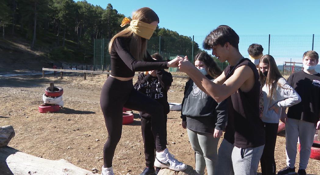 Aprendre en valors i cohesionar la classe fora de l'escola centren els tallers d'educació emocional a Naturland