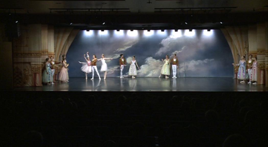 El Ballet de Moscou interpreta a Andorra 'El llac dels cignes' en el seu 30è aniversari