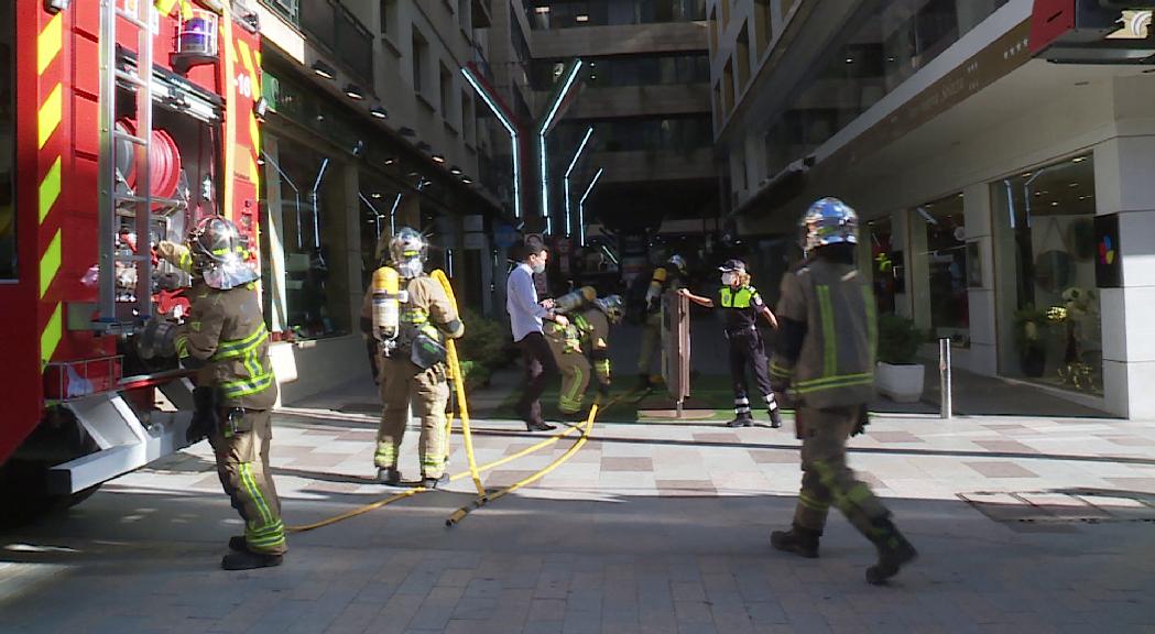 Els bombers són la institució més ben valorada segons una enquesta del Panel Andorrà de Recerca Sociològica