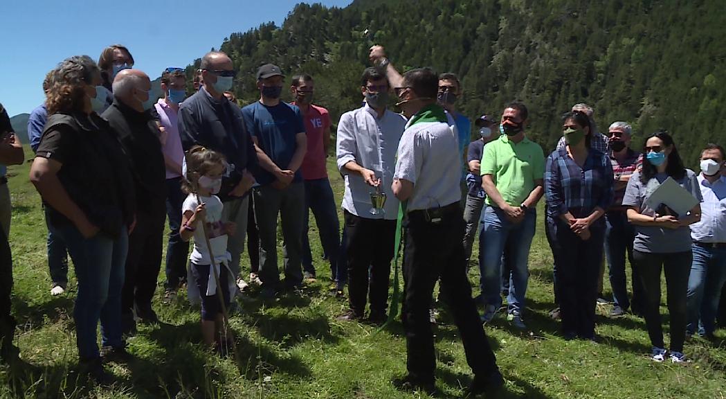 La cabana ramadera es manté estable i es treballa per garantir-ne el futur