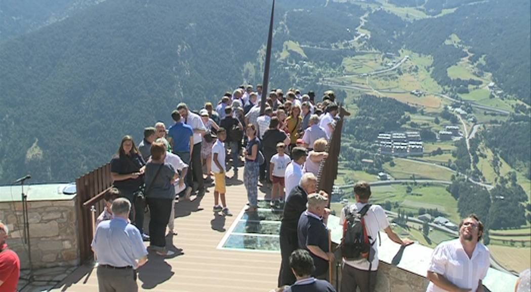 Canillo aposta pels seus paisatges completant la zona turística del roc del Quer amb dos ponts penjants