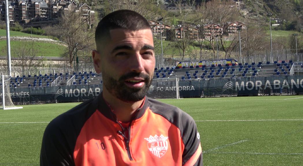 Carlos Martínez: el referent golejador del FC Andorra es fa centenari a segona B