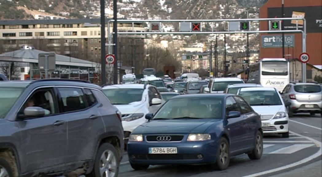 El carrer de la Unió i l'avinguda Sant Antoni, dues de les vies amb més contaminació