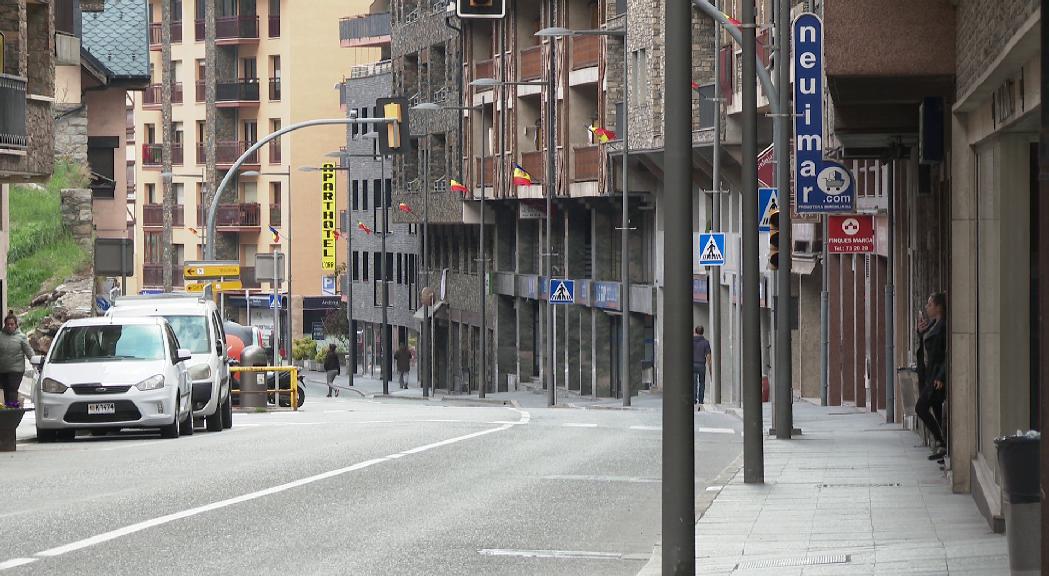 La imatge insòlita dels carrers i carreteres buits durant la Setmana Santa