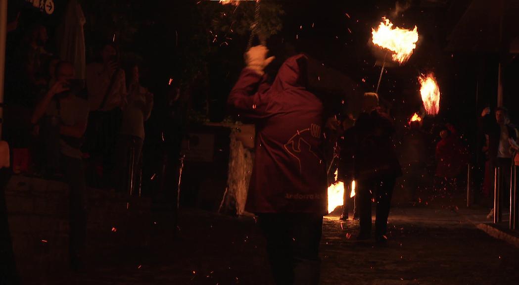 Els carrers del centre històric i la plaça Guillemó, epicentre de les falles de Sant Joan a Andorra la Vella