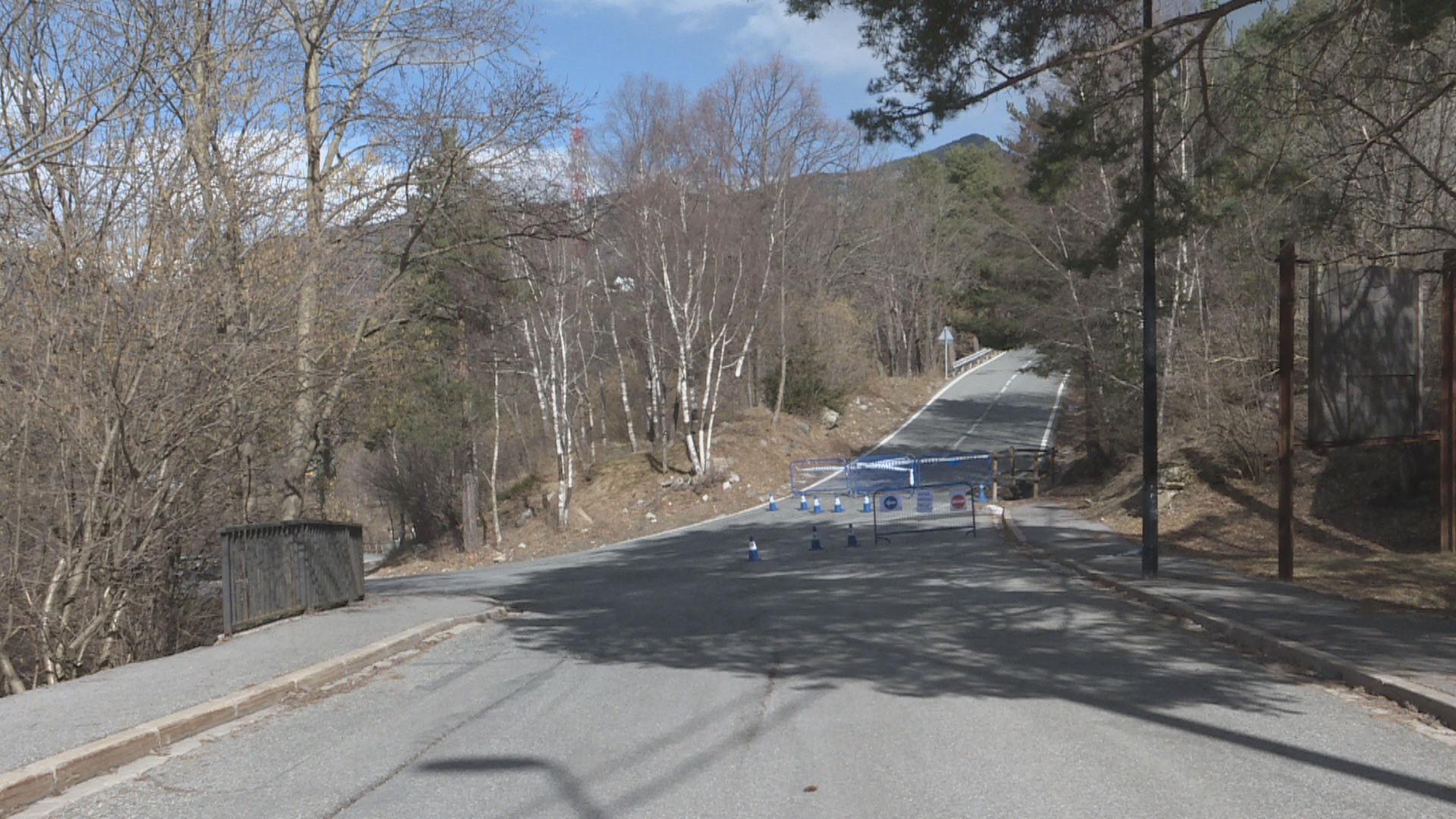 La carretera de la Comella es mantindrà tallada tota la setmana