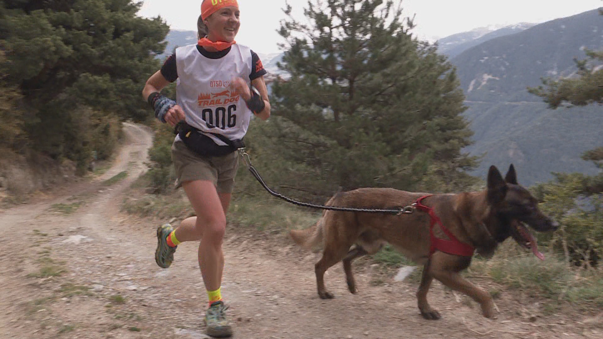 Sabrina Solana i el Loup, i Xavi Jové amb el Gares, guanyadors a l'Otso Trail Dog