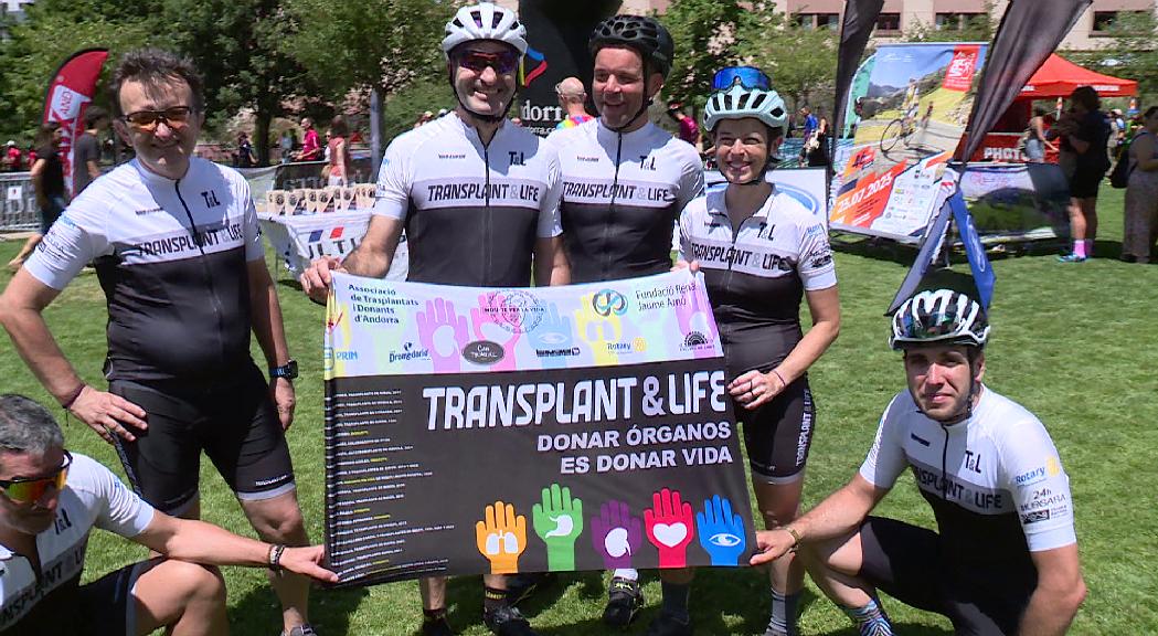 Els ciclistes del projecte Transplant and Life, ambaixadors de la donació d'òrgans