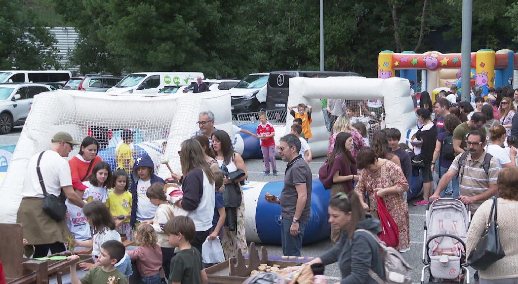 El Club Piolet celebra l'estiu amb els més petits