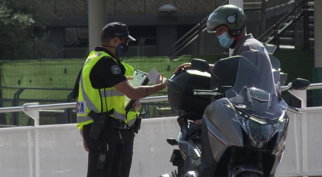 Comença la campanya de controls a les motos que n'avalua unes 200 al dia