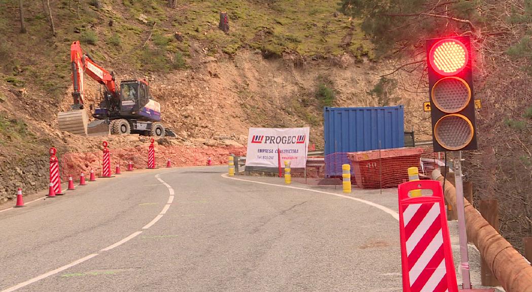 Comencen les obres d'eixamplament de la carretera de la Rabassa