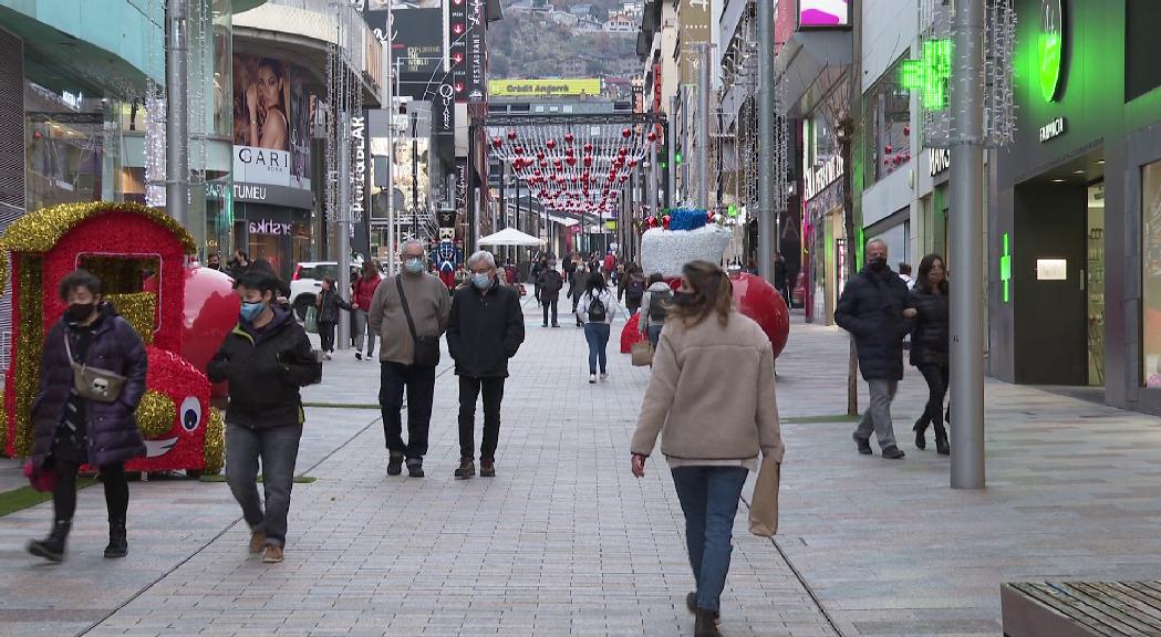 Els comerciants de l'Eix Central volen que tota la plantilla es pugui acollir a la suspensió temporal del contracte